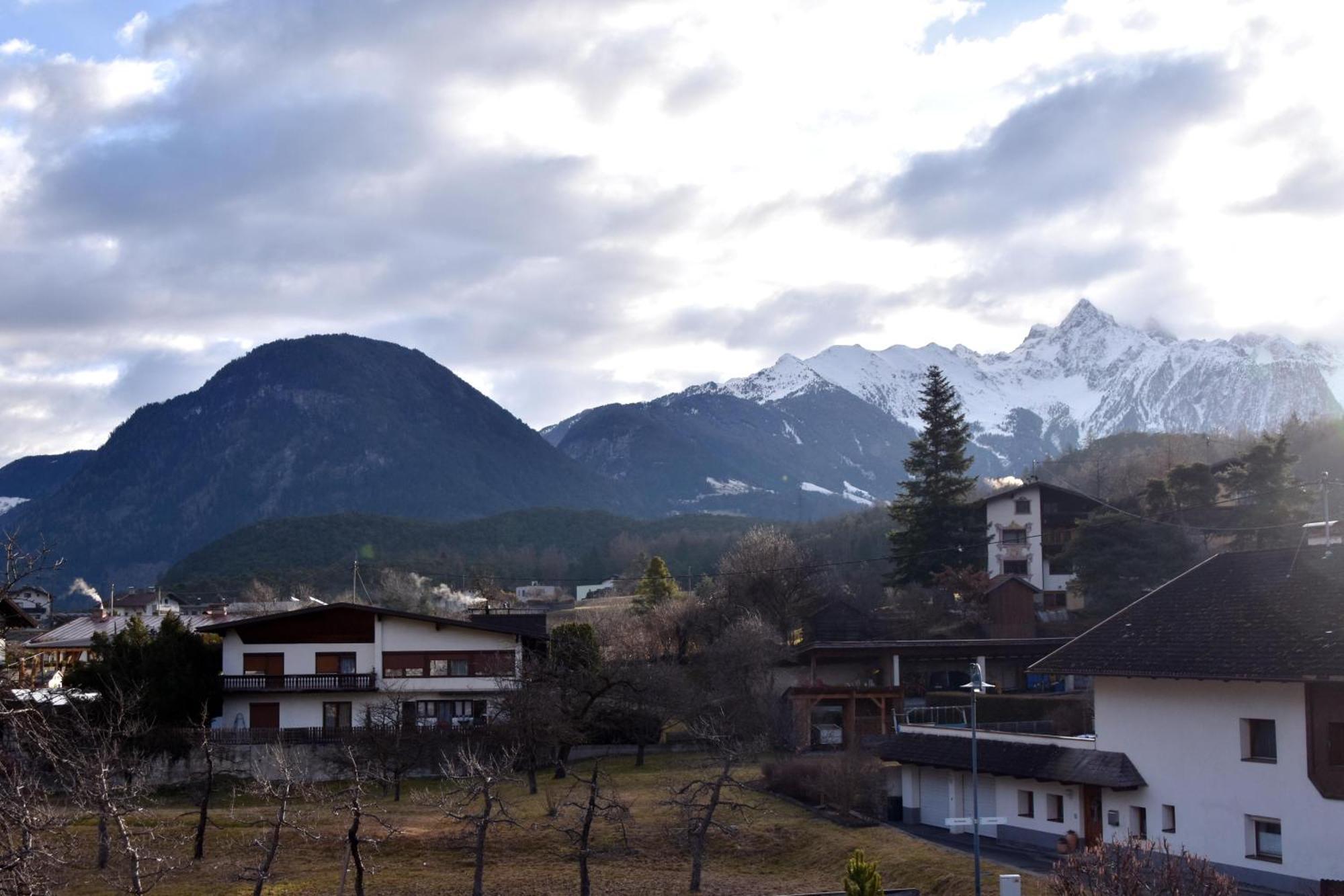 Gaestehaus Koell Roppen Exteriör bild